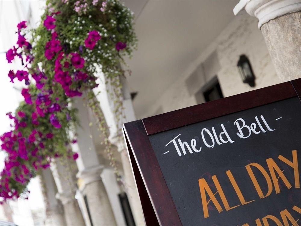 ホテル The Old Bell - ワーミンスター エクステリア 写真